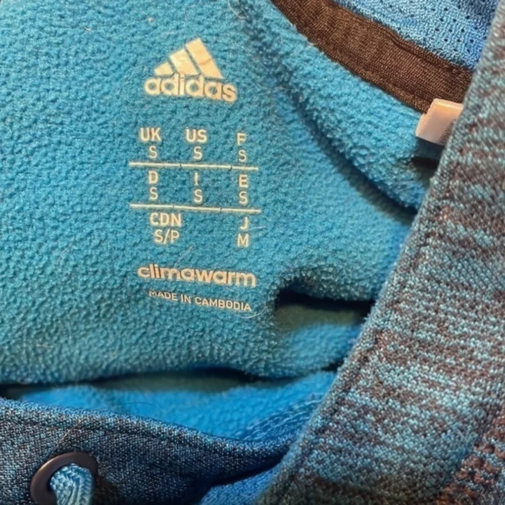Adidas mens sweatshirt hooded climawarm Sz Small